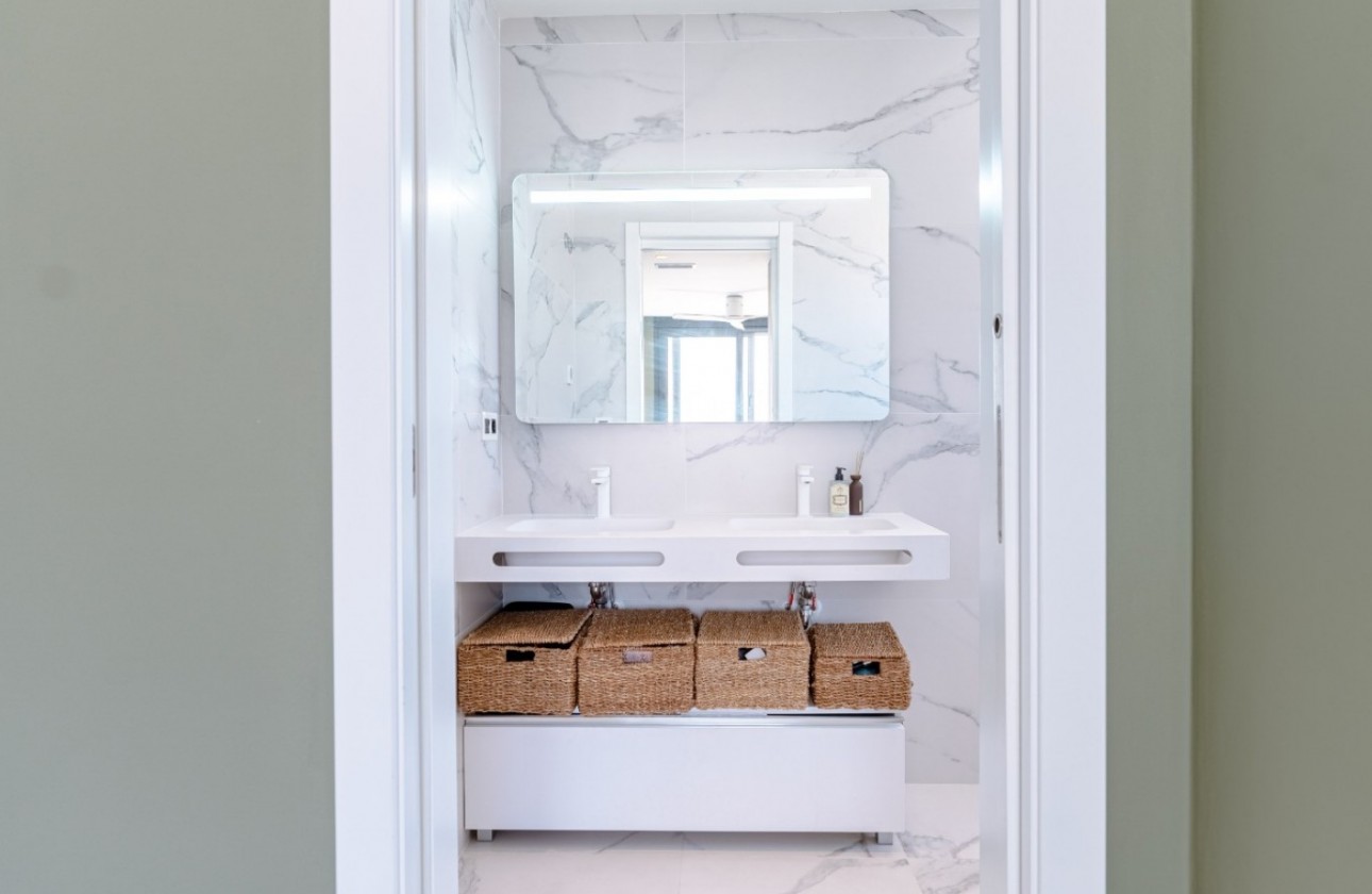 Återförsäljning - Detached Villa - San Miguel de Salinas