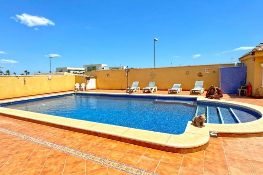 Återförsäljning - Detached Villa - Torrevieja - Los Balcones - Los Altos del Edén