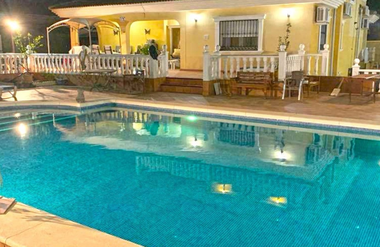 Återförsäljning - Detached Villa - Torrevieja - Los Balcones - Los Altos del Edén