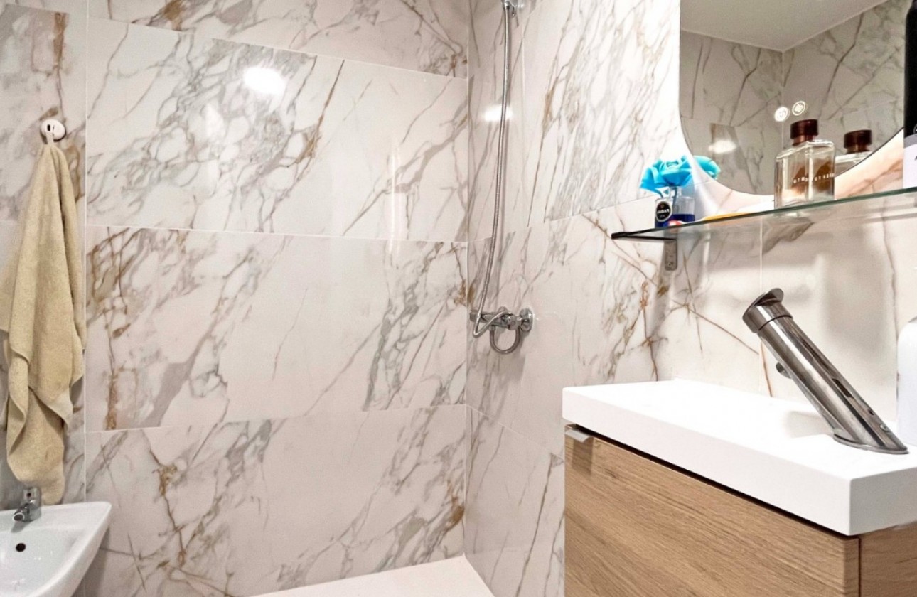 Återförsäljning -  - Orihuela Costa - Playa Flamenca