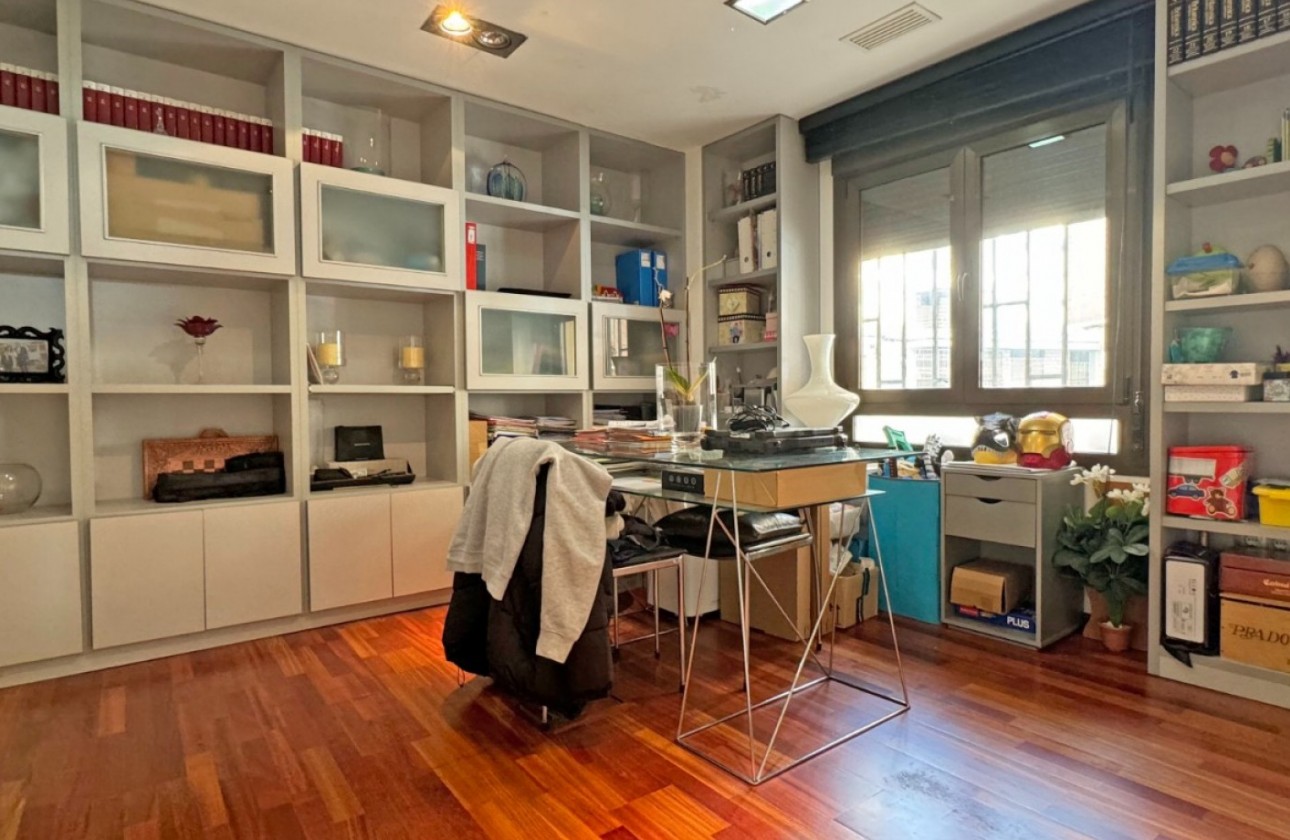 Återförsäljning -  - Torrevieja - Playa del Cura