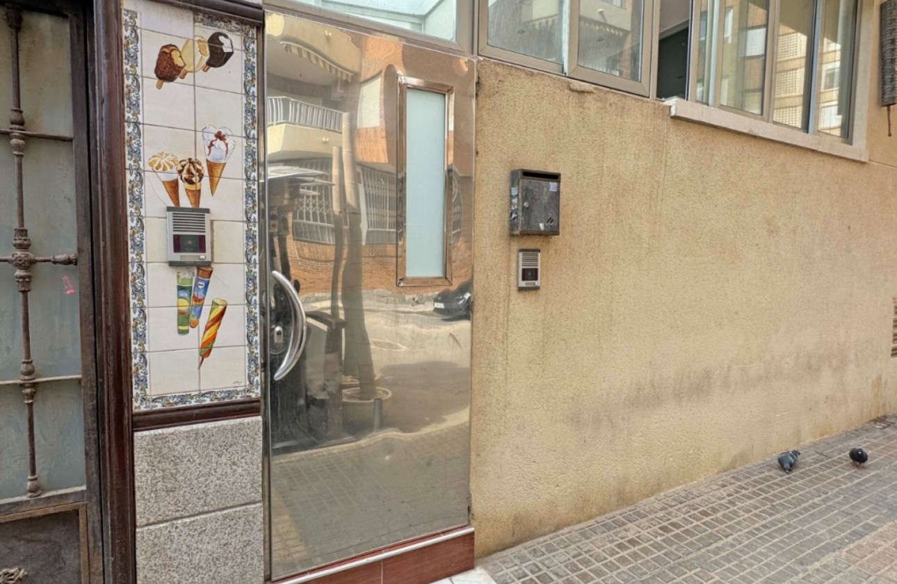 Återförsäljning -  - Torrevieja - Playa del Cura