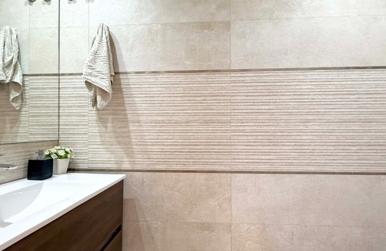 Återförsäljning - Detached Villa - Orihuela Costa - Villamartín