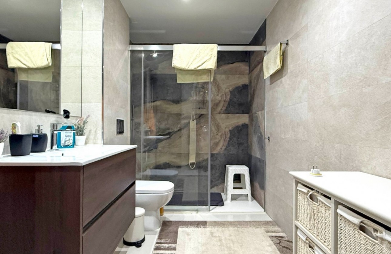 Återförsäljning - Detached Villa - Orihuela Costa - Villamartín