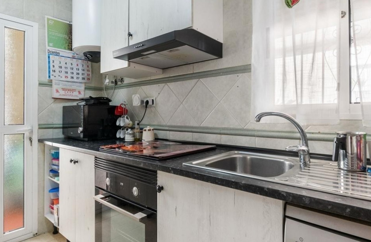 Återförsäljning - Detached Villa - Orihuela Costa - Villamartín