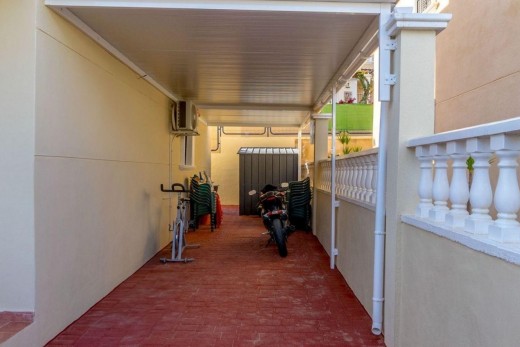 Återförsäljning - Detached Villa - Orihuela Costa - Villamartín