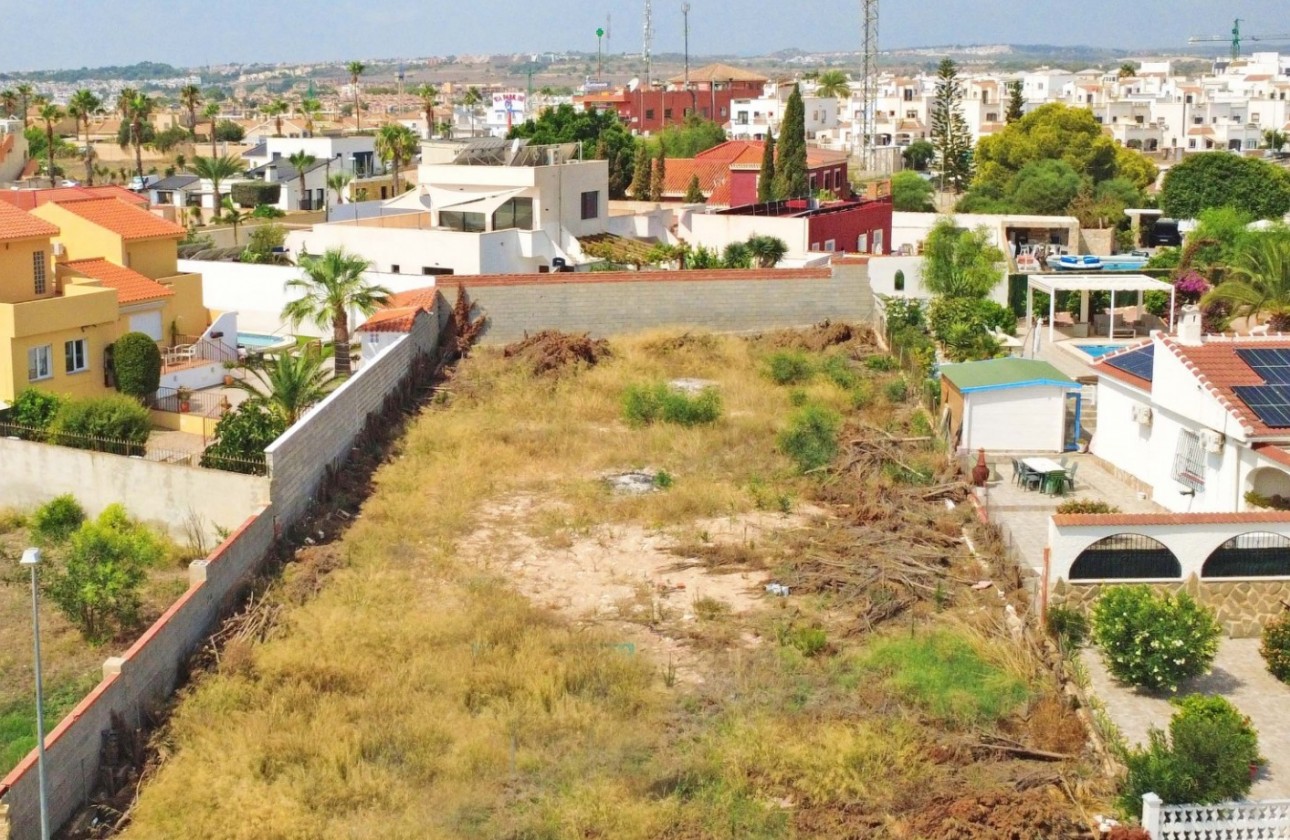 Återförsäljning - Plot / Land - Torrevieja - Los Balcones - Los Altos del Edén