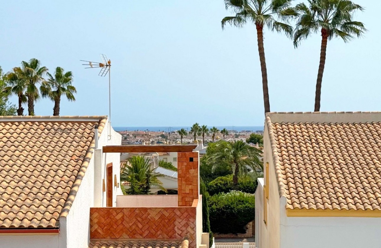 Återförsäljning - Detached Villa - Orihuela Costa - Villamartín