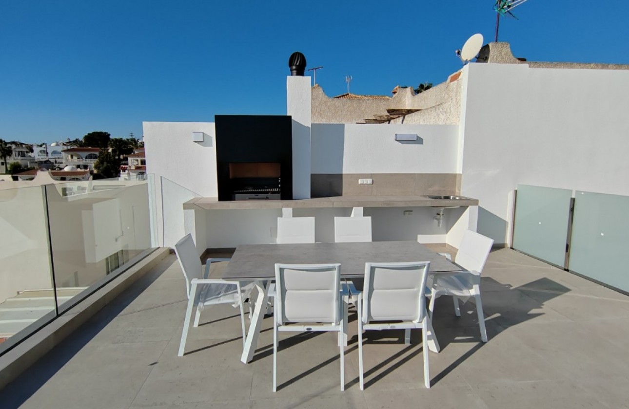 Återförsäljning - Detached Villa - Torrevieja - Los Balcones - Los Altos del Edén