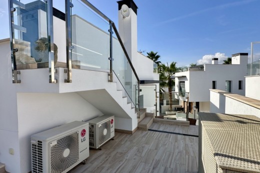 Återförsäljning - Detached Villa - Orihuela Costa - Lomas de Cabo Roig