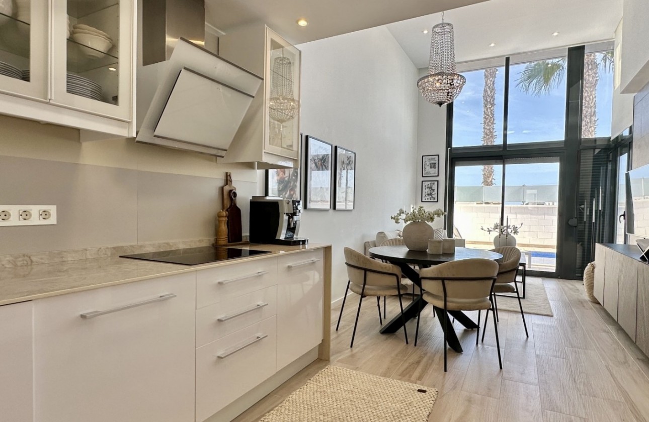 Återförsäljning - Detached Villa - Orihuela Costa - Lomas de Cabo Roig