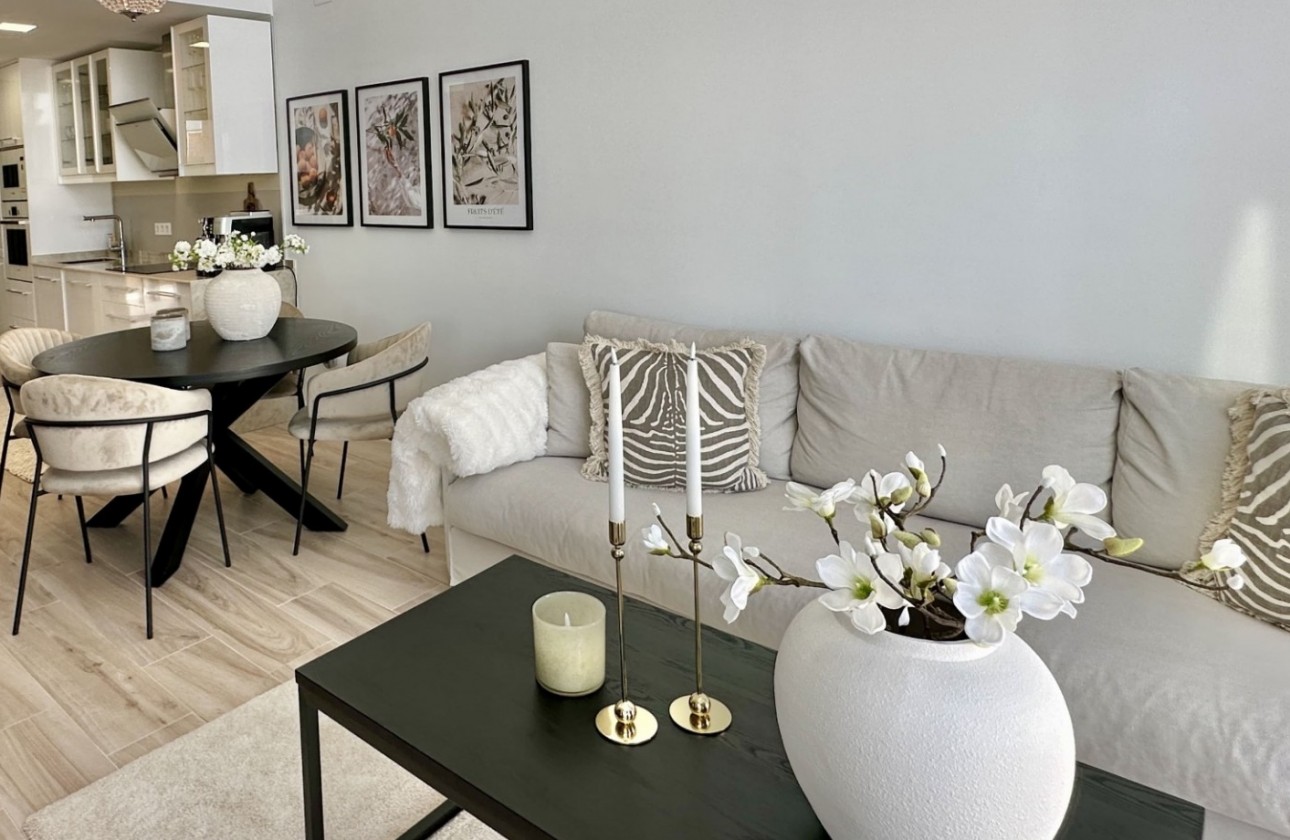 Återförsäljning - Detached Villa - Orihuela Costa - Lomas de Cabo Roig