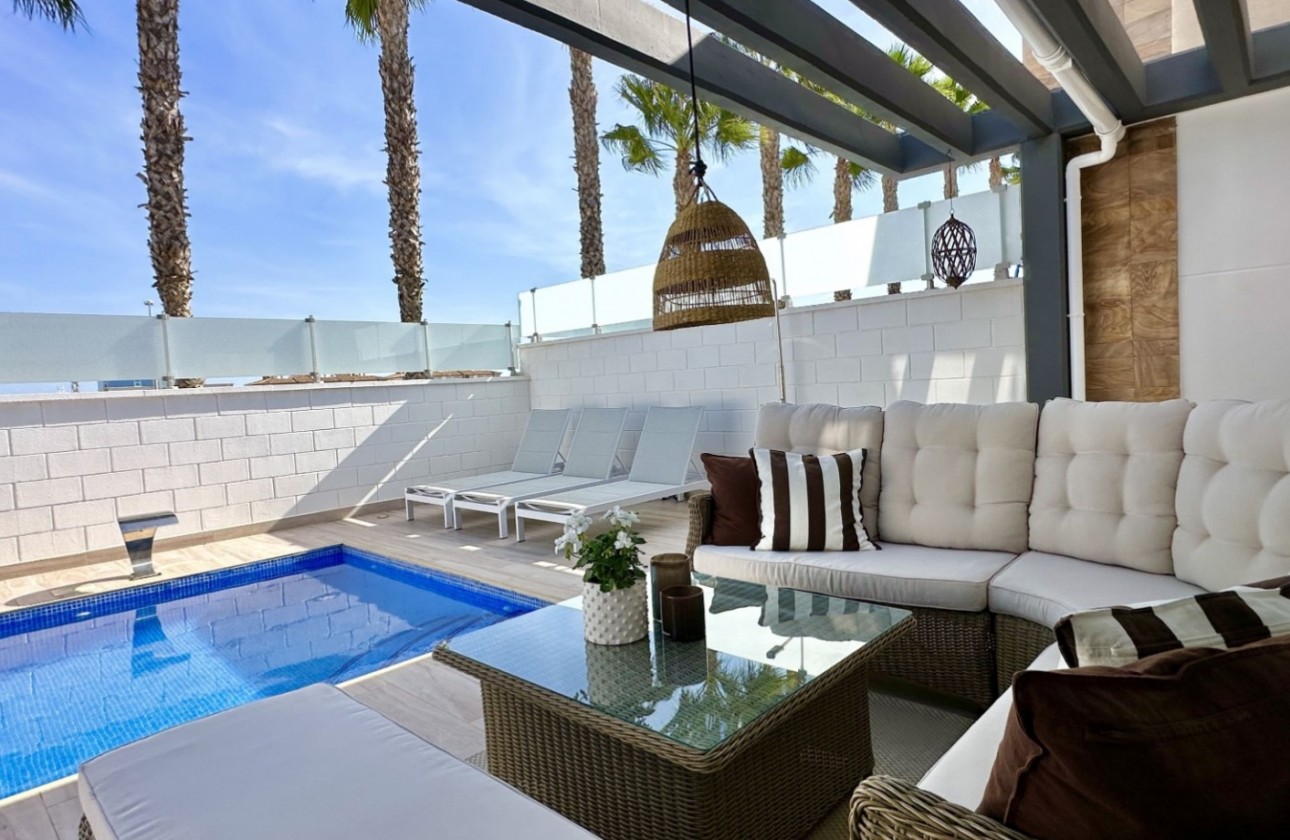 Återförsäljning - Detached Villa - Orihuela Costa - Lomas de Cabo Roig