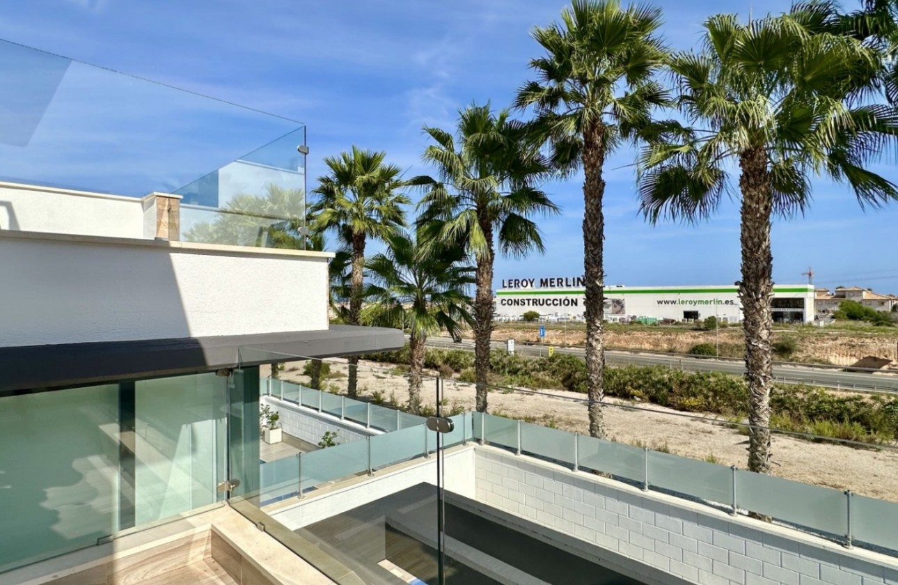 Återförsäljning - Detached Villa - Orihuela Costa - Lomas de Cabo Roig