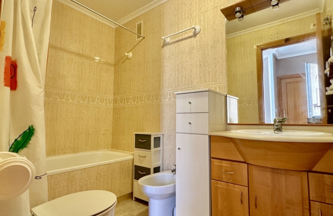 Återförsäljning -  - Orihuela Costa - Playa Flamenca