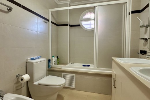 Återförsäljning -  - Mil Palmeras