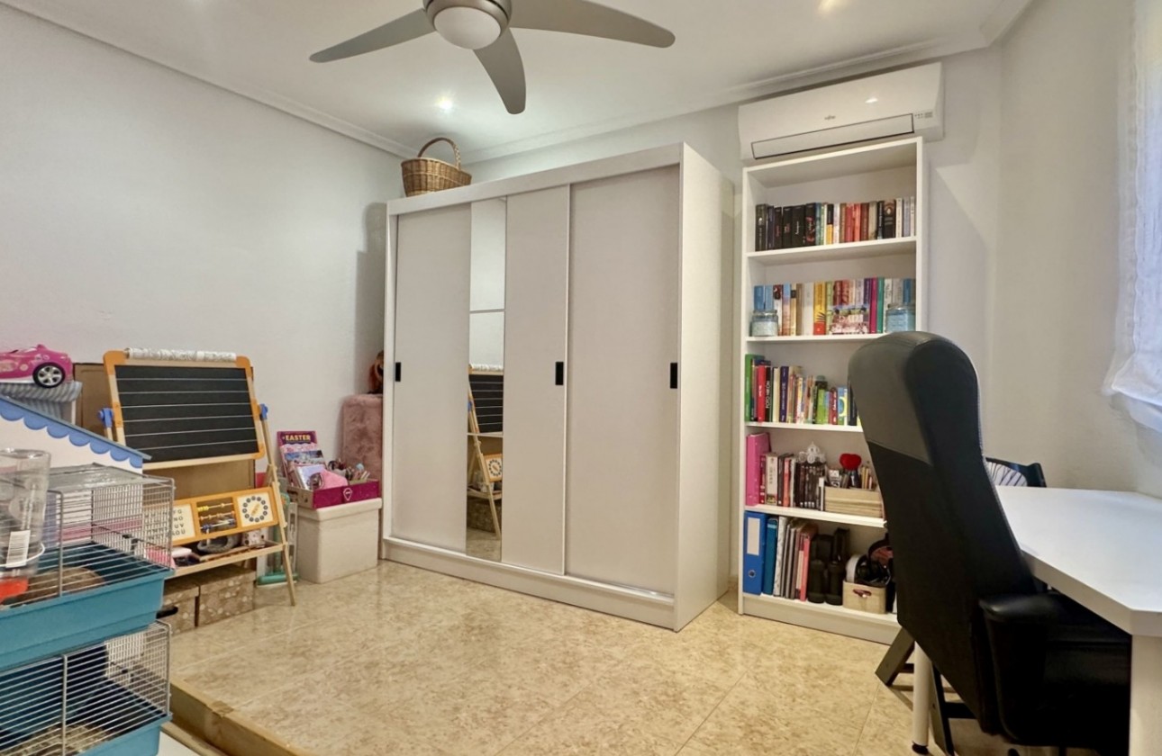 Återförsäljning -  - Orihuela Costa - La Florida