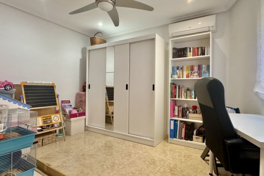 Återförsäljning -  - Orihuela Costa - La Florida