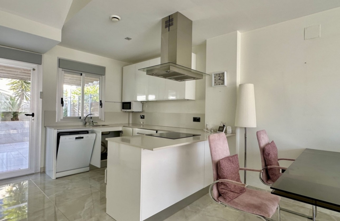 Återförsäljning - Detached Villa - Orihuela Costa - Lomas de Cabo Roig