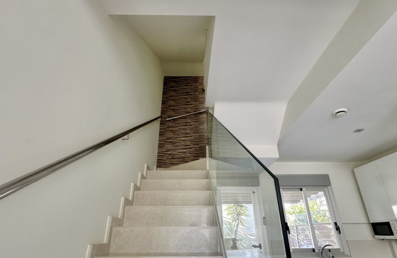 Återförsäljning - Detached Villa - Orihuela Costa - Lomas de Cabo Roig