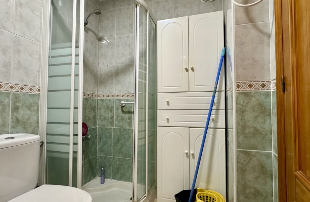 Resale - Apartment - Torrevieja