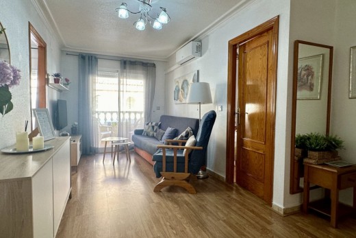 Resale - Apartment - Torrevieja