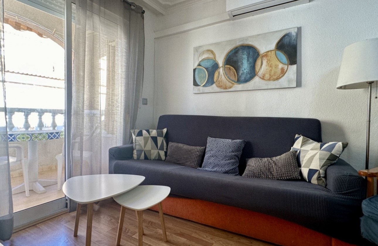 Resale - Apartment - Torrevieja