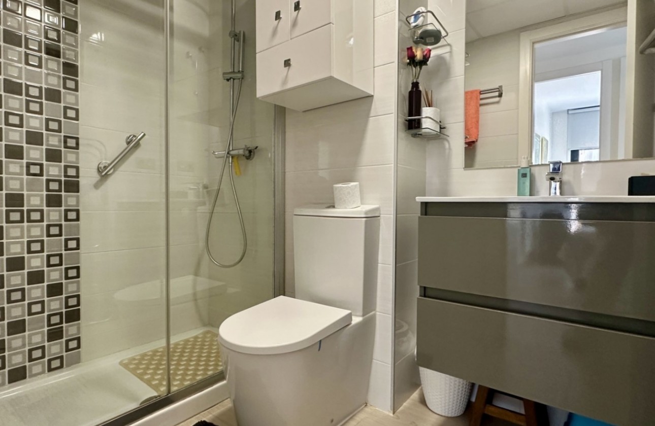 Återförsäljning -  - Orihuela Costa - Punta Prima