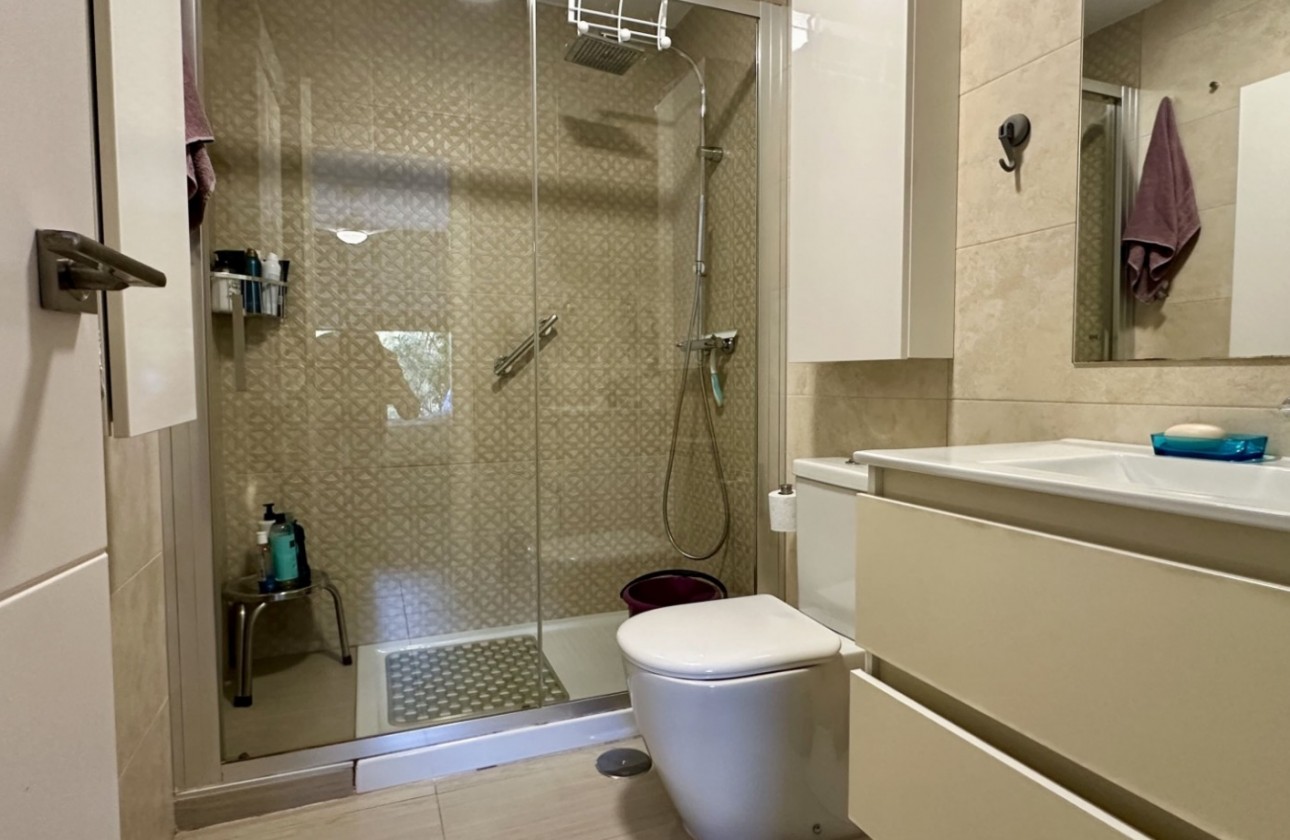 Återförsäljning -  - Orihuela Costa - Punta Prima