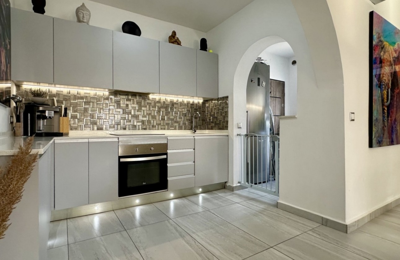 Återförsäljning - Detached Villa - Rojales - Ciudad Quesada