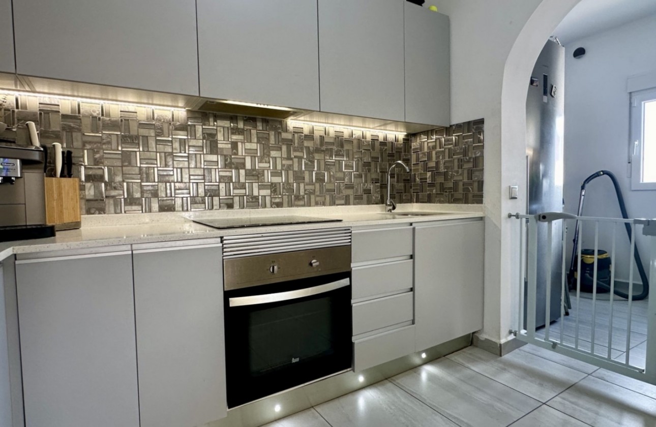 Återförsäljning - Detached Villa - Rojales - Ciudad Quesada