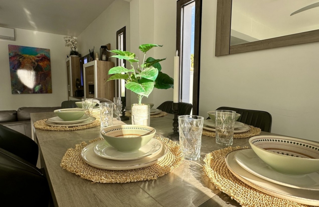 Återförsäljning - Detached Villa - Rojales - Ciudad Quesada