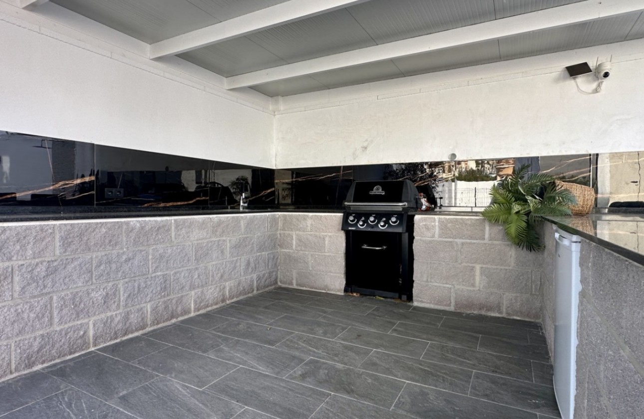 Återförsäljning - Detached Villa - Rojales - Ciudad Quesada