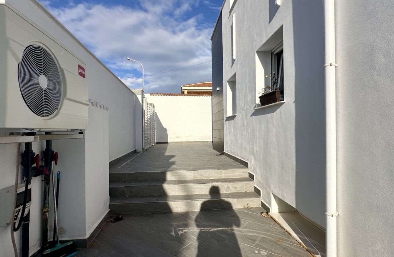 Återförsäljning - Detached Villa - Rojales - Ciudad Quesada