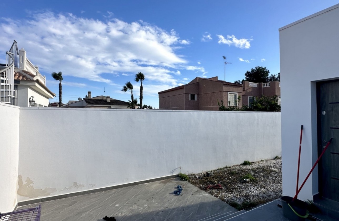 Återförsäljning - Detached Villa - Rojales - Ciudad Quesada