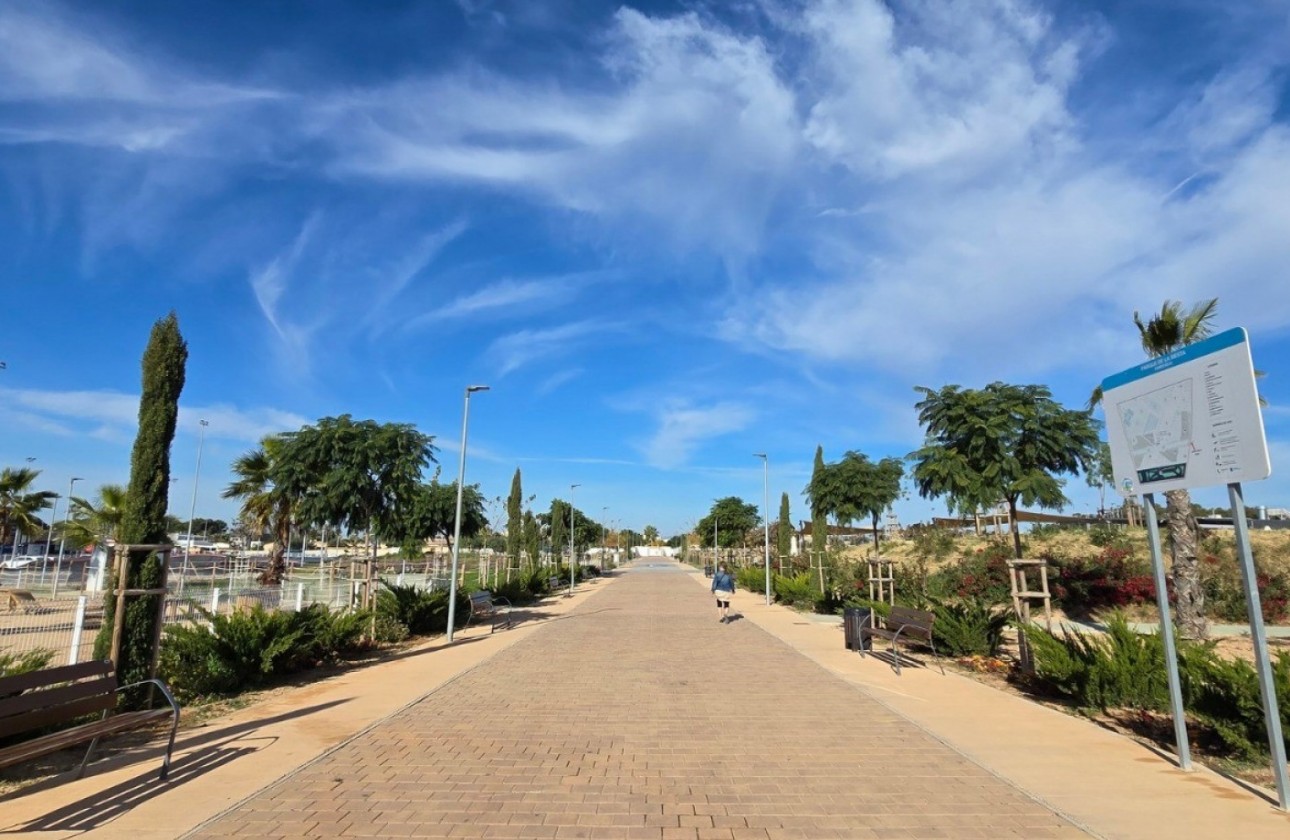 Återförsäljning - Detached Villa - Torrevieja - El Chaparal