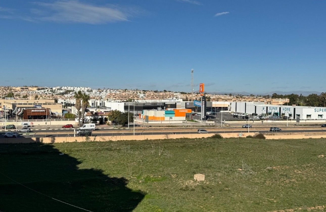 Återförsäljning -  - Orihuela Costa - Punta Prima