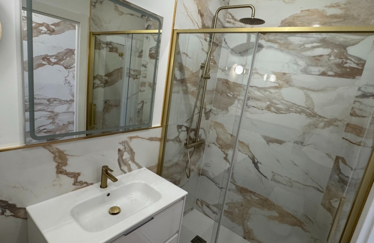 Återförsäljning -  - Orihuela Costa - Punta Prima