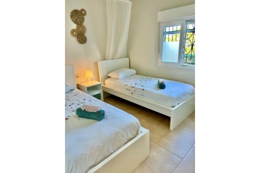Reventa - Apartment Ground Floor Apartment - Villamartin
