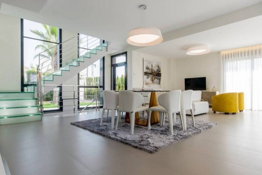 Resale - Villa - Campoamor
