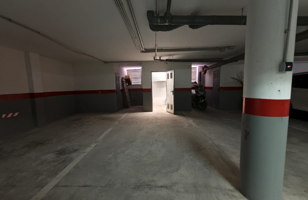 Resale - Apartment - San Isidro De Albatera - San Isidro