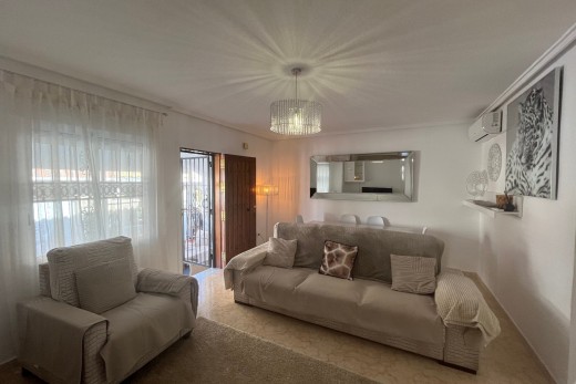 Reventa - Planta Baja - Punta Prima - Serena