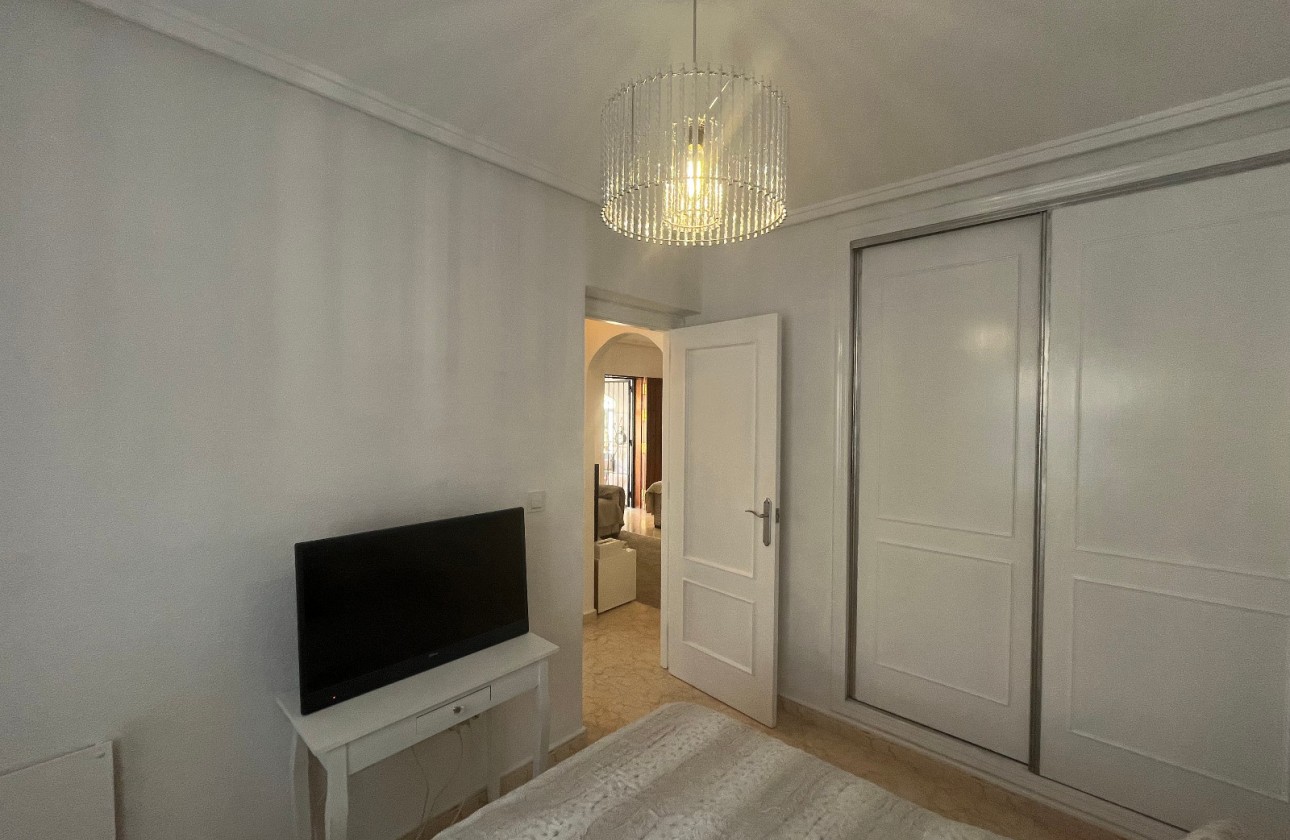 Reventa - Planta Baja - Punta Prima - Serena