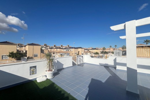 Reventa - Planta Baja - Punta Prima - Serena