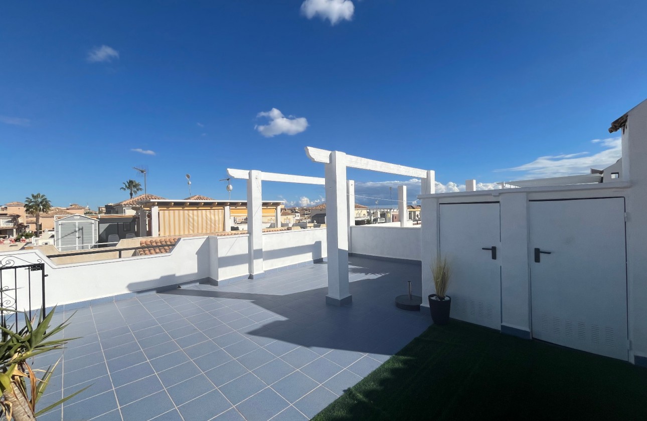 Reventa - Planta Baja - Punta Prima - Serena