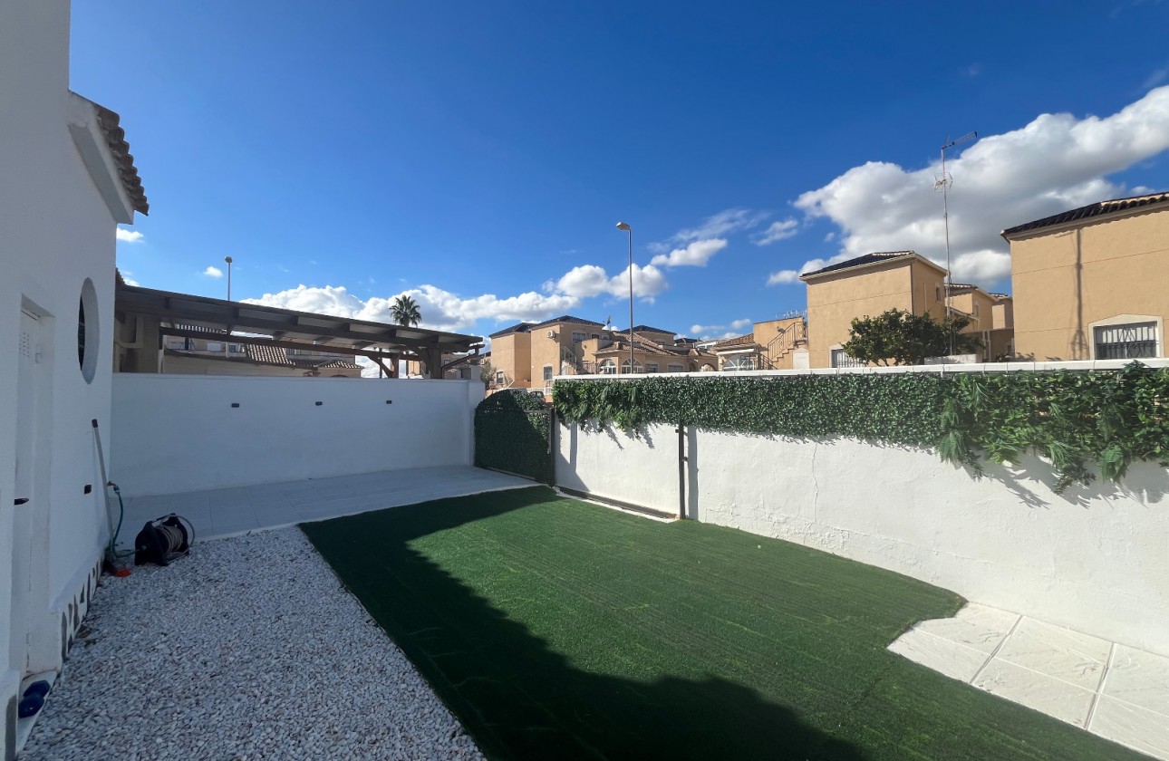 Reventa - Planta Baja - Punta Prima - Serena