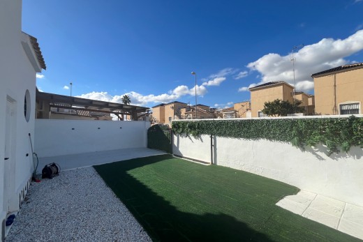 Reventa - Planta Baja - Punta Prima - Serena