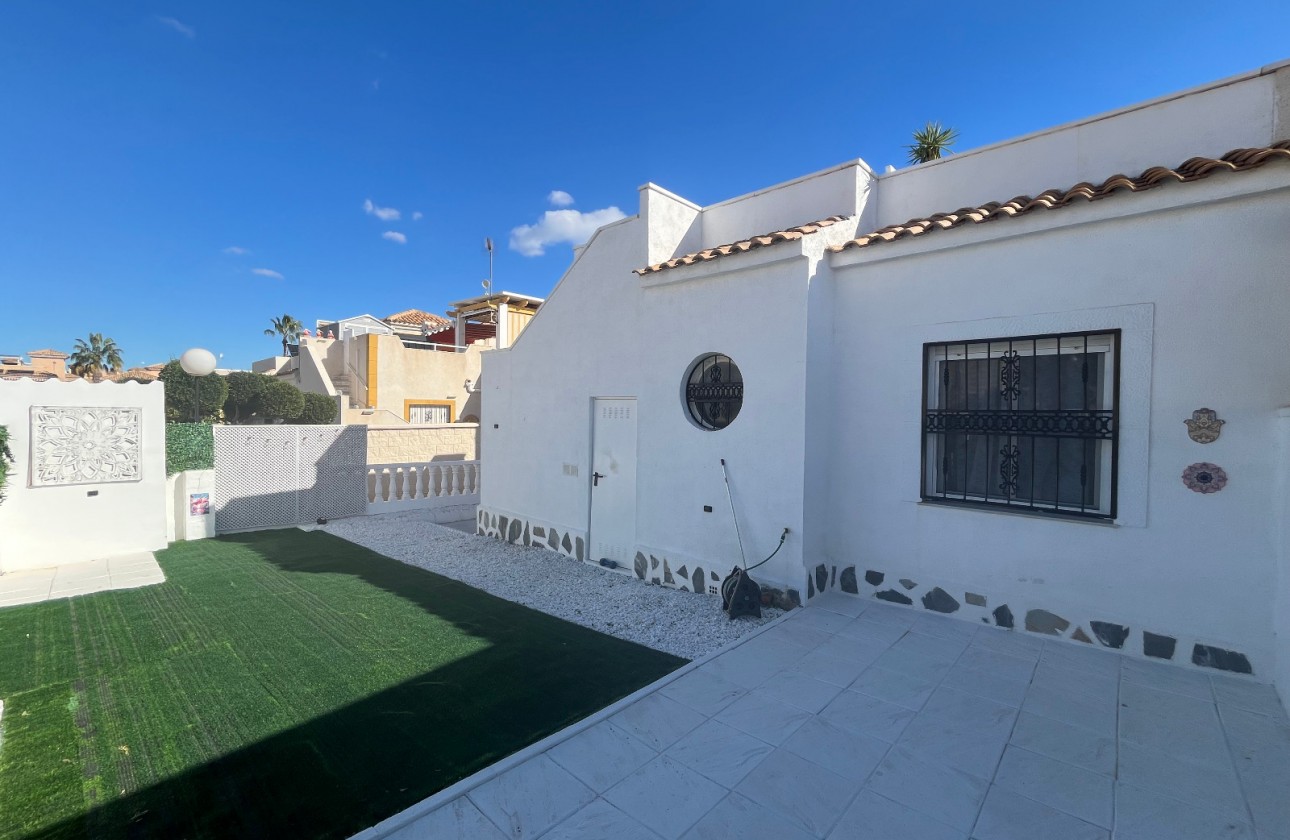 Reventa - Planta Baja - Punta Prima - Serena