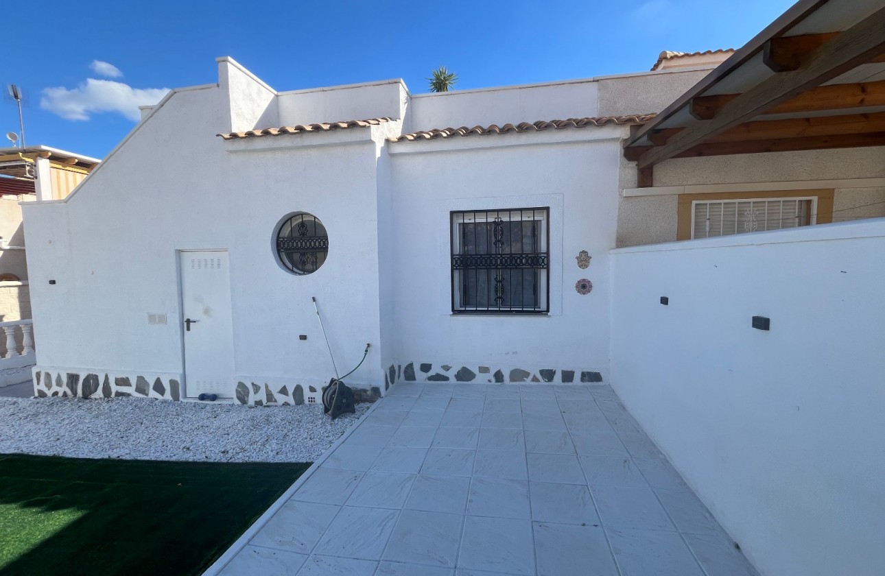 Reventa - Planta Baja - Punta Prima - Serena