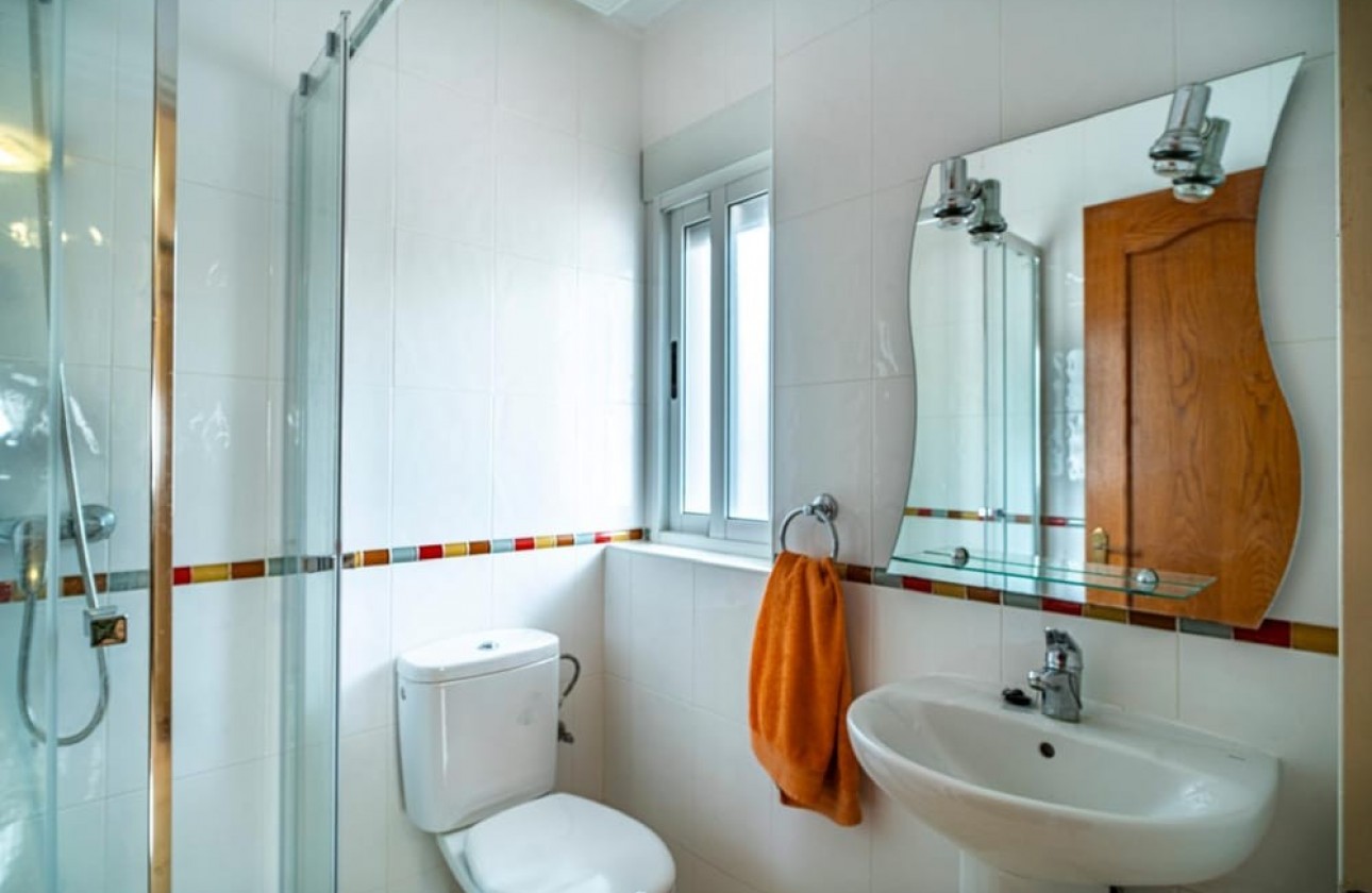 Reventa - Chalet - Orihuela Costa - Villamartin